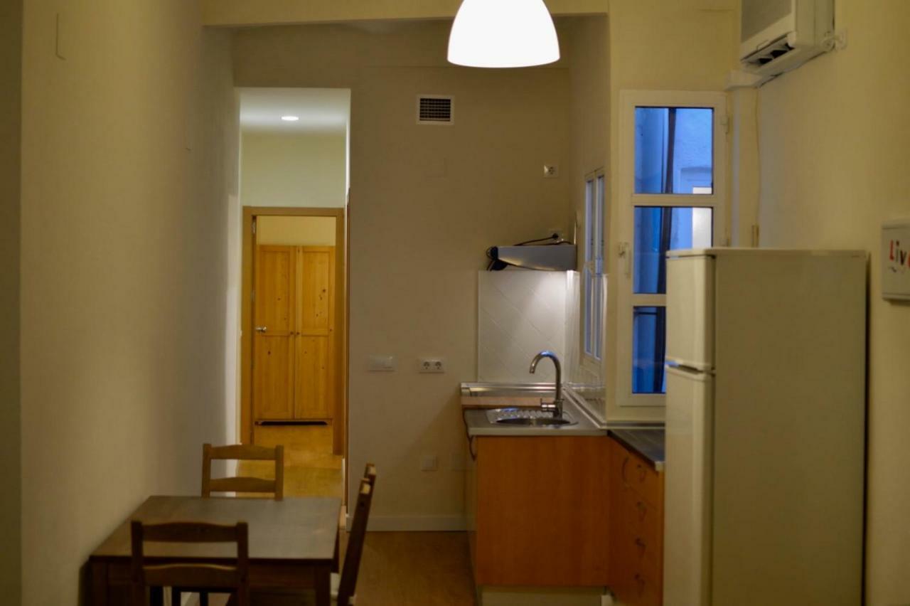 Peris Mencheta Apartment Seville Exterior photo